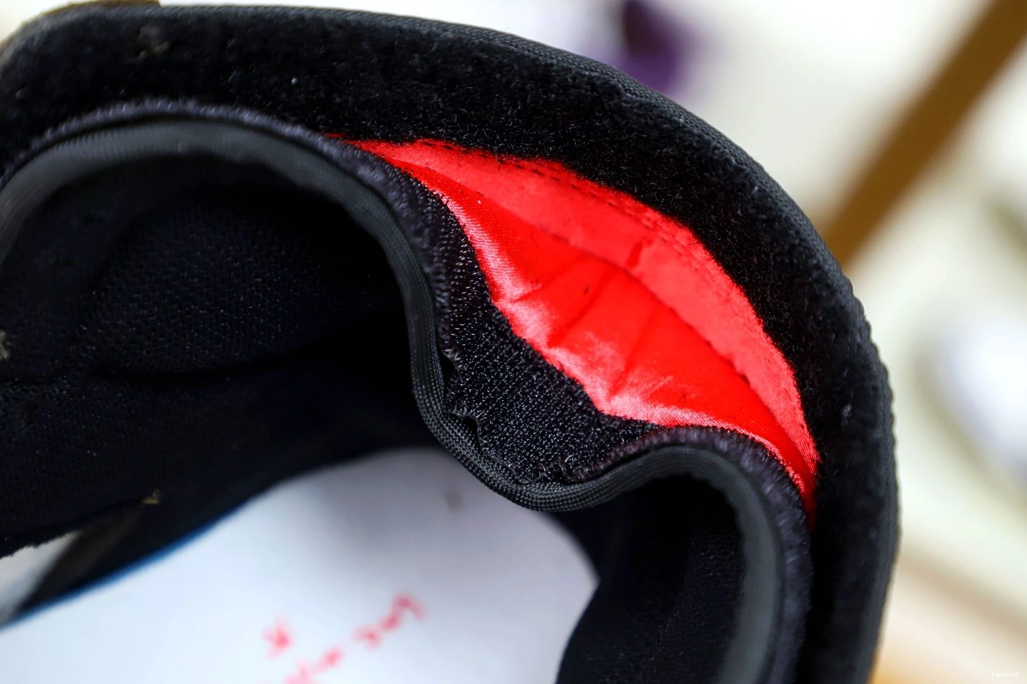 TRAVIS RETRO OG JORDAN 1 'MOCHA' AIR X SCOTT HIGH 0729